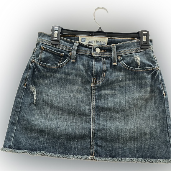 GAP Dresses & Skirts - GAP Women's Distressed Blue  Micro Mini Skirt sz 1